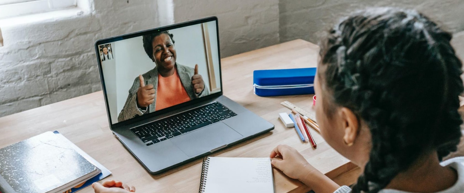 Tips for Finding the Right Online Tutoring Company